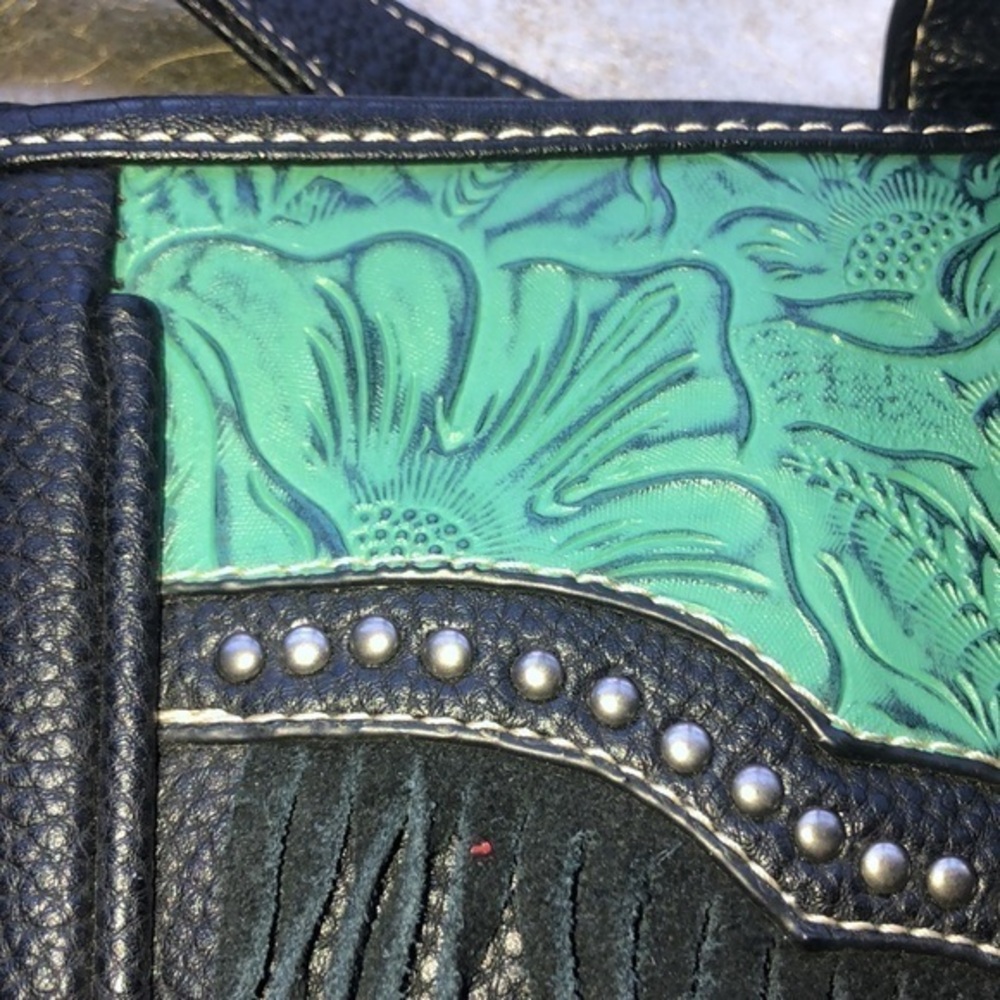 Trinity Ranch Black Turquoise Silver Hardware Sho… - image 4